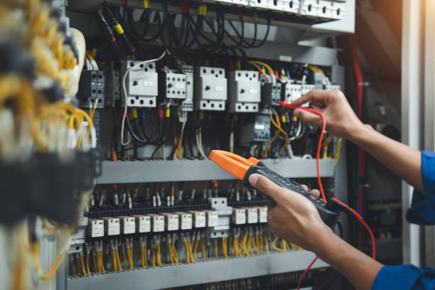 Best Affordable Emergency Electrician  in Johnson City, KS